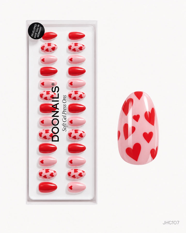 Red Hearts – medium almond