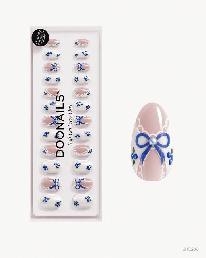 Blue Lace & Flowers – medium almond
