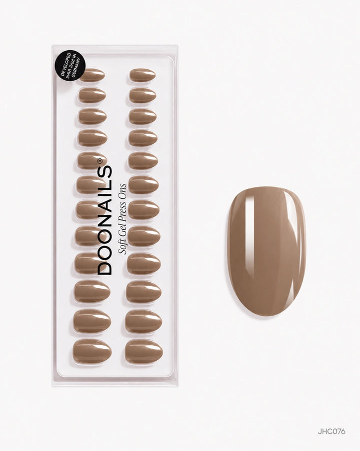 Taupe – medium almond