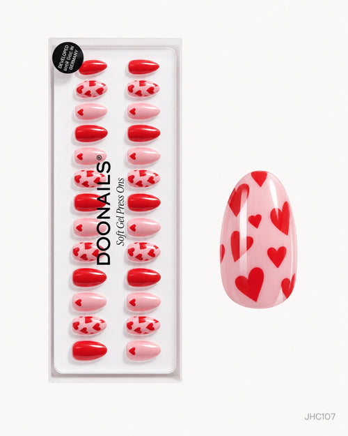 Red Hearts – medium almond