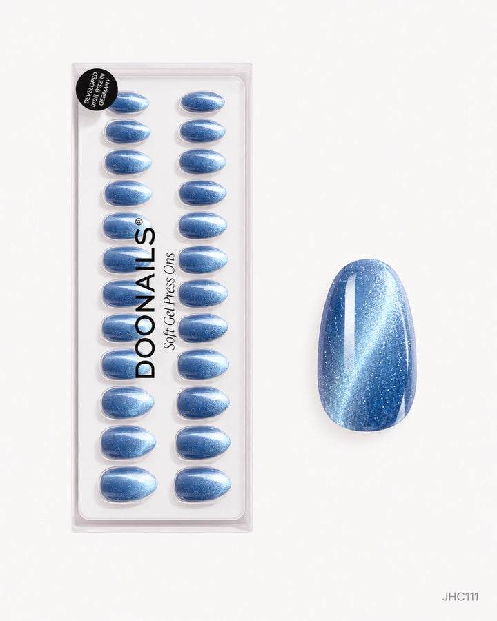 Blue Shimmer – medium almond