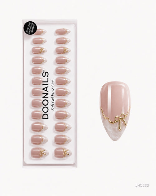 Nude & Gold Details – medium almond