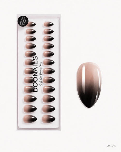 Black Ombré – medium almond