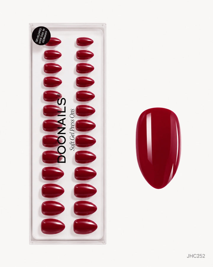Burgundy – medium almond