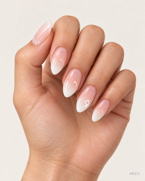 Milky White Ombré – medium almond